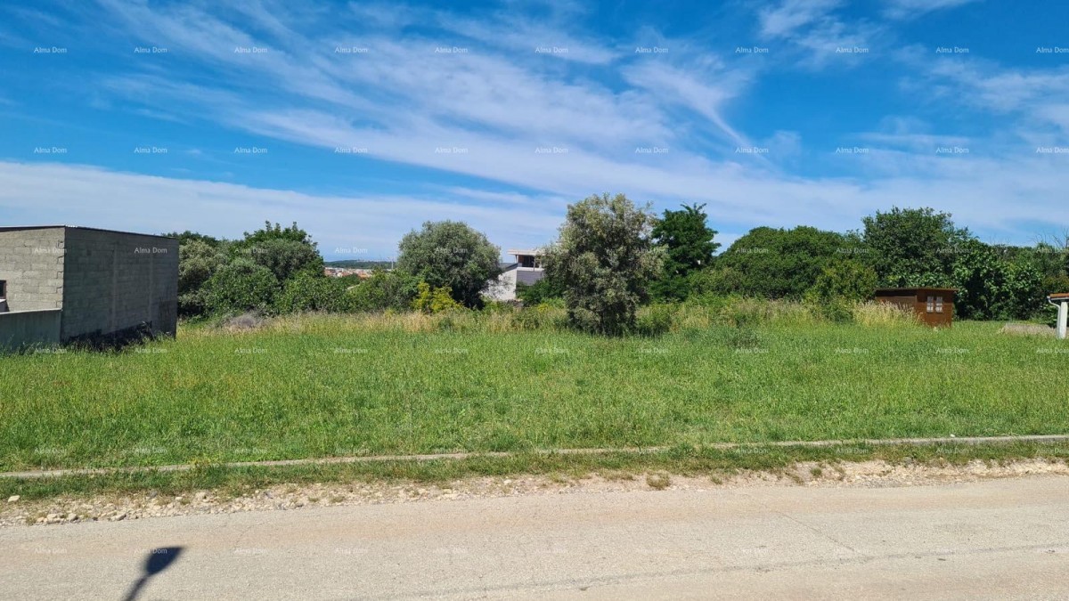 Медулин, Продается земельный участок, 600 м² 1