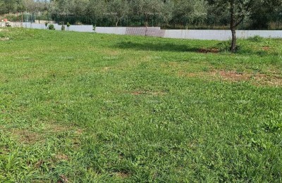 Каштель – Строительный участок 800 м² с видом на море