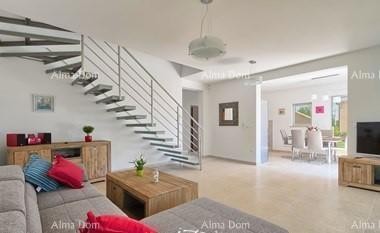 Beautiful villa for sale, Marčana 10