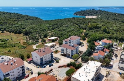 New on the market! Apartment with parking space in an excellent location, Štinjan!