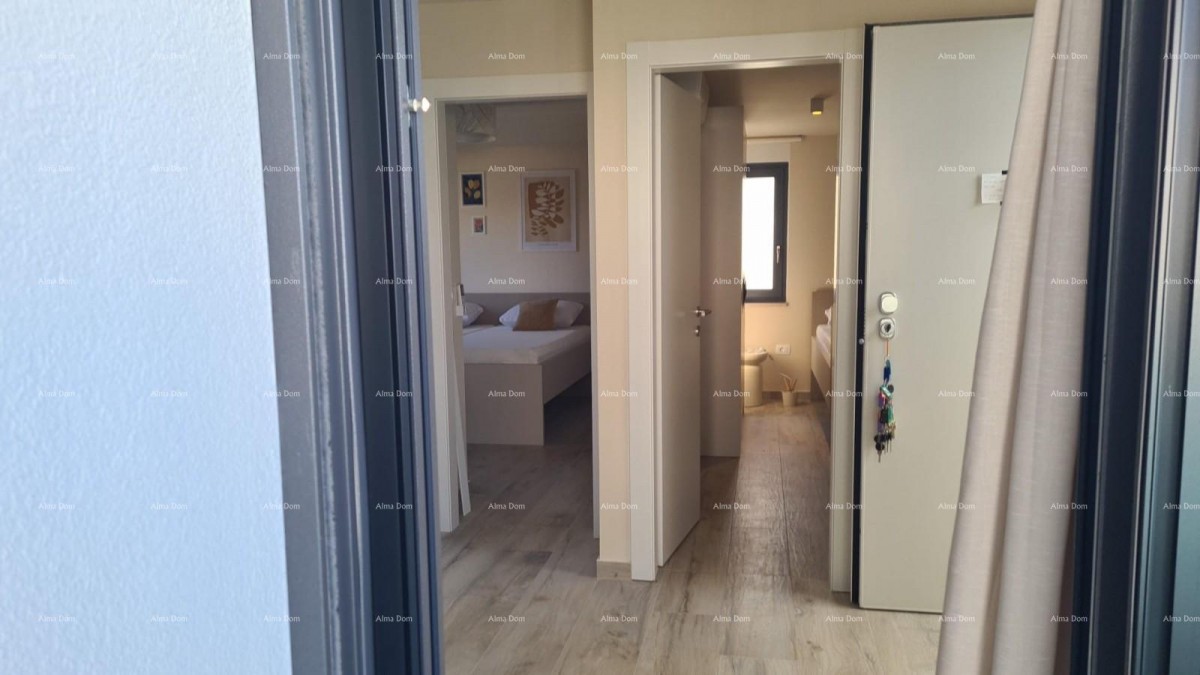 Moderan apartman u bloku E s parkirnim mjestom i spremištem, u blizini Umaga! 10