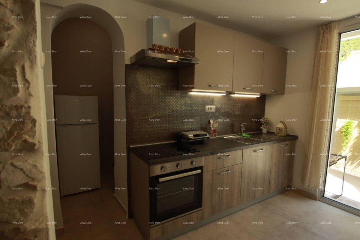 Stan u centru Pule, 79 m² 2