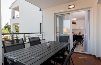 PEROJ – BEAUTIFULLY DECORATED APARTMENT WITH A SHARED POOL