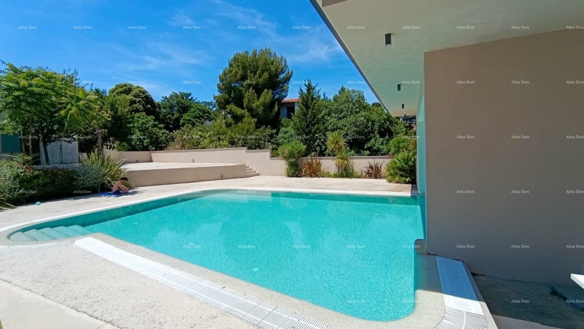 Appartamento con terrazza, posto auto e piscina comune – Premantura 25
