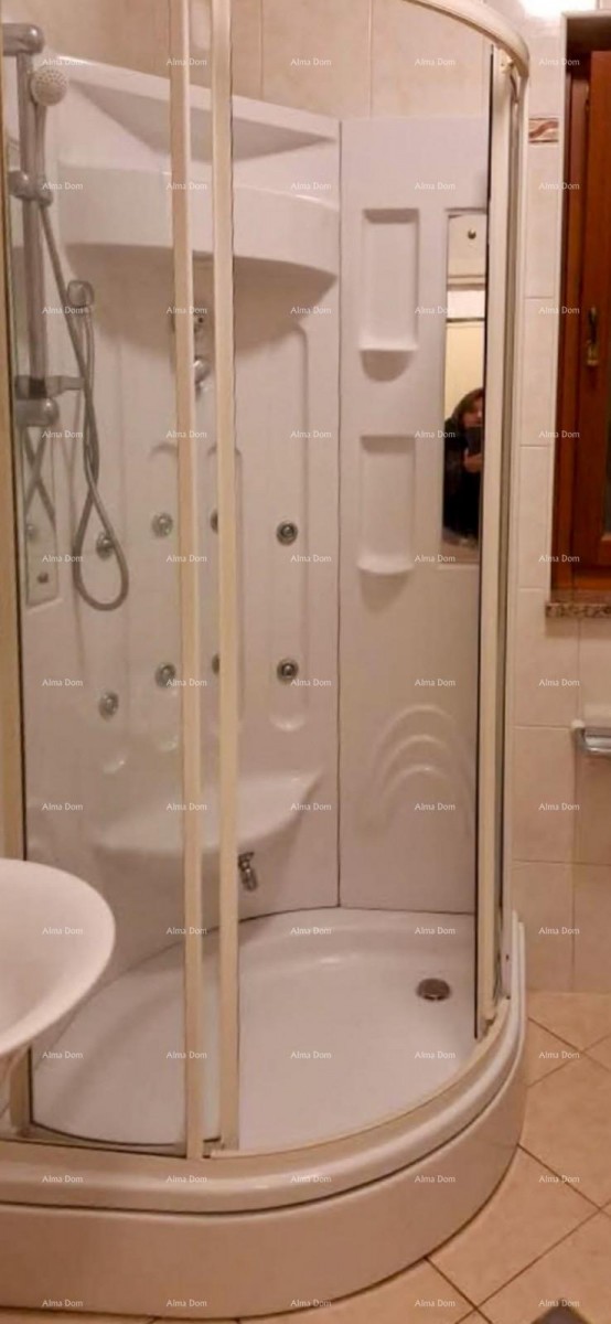 Rovinj, Stan na mirnoj lokaciji. 7