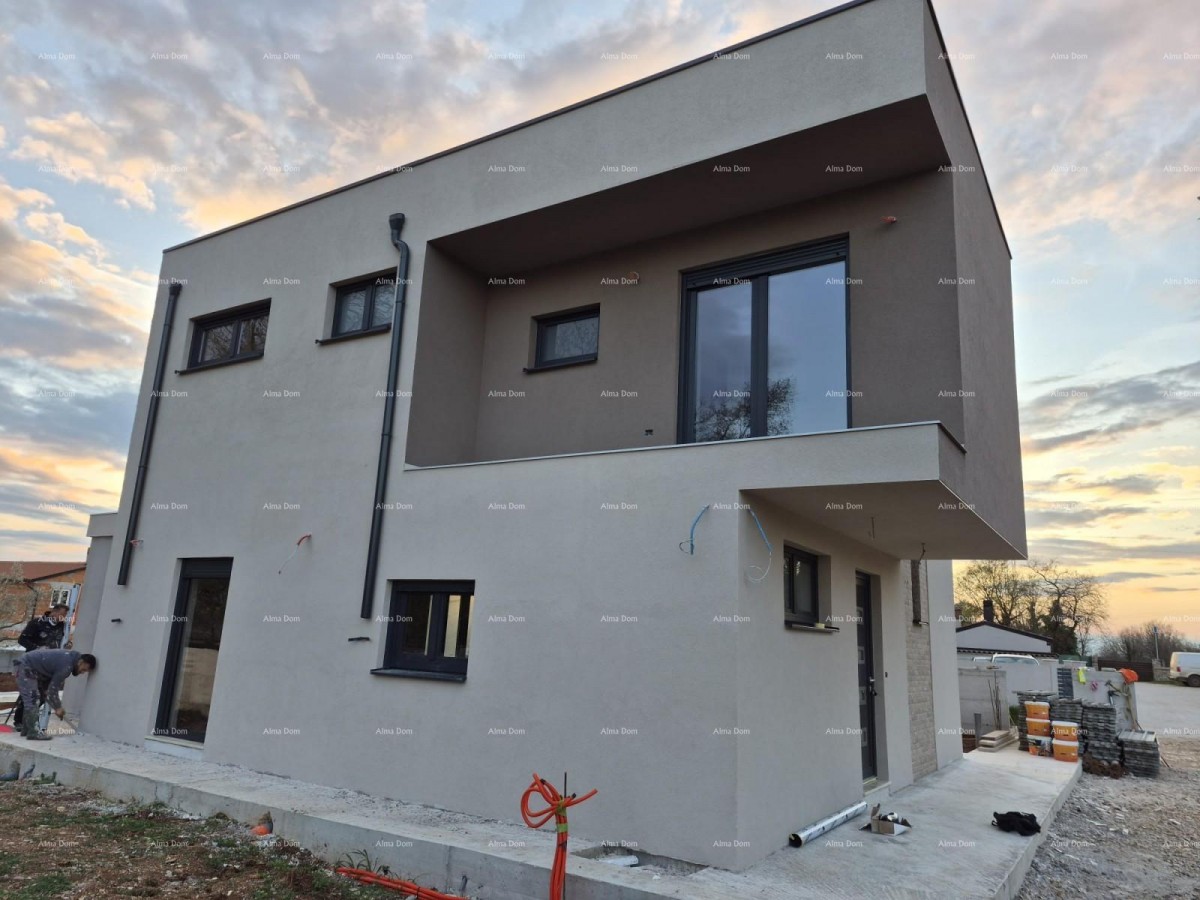 ГАЛИЖАНА - Продажа современного дома с бассейном, джакузи и видом на море! 15