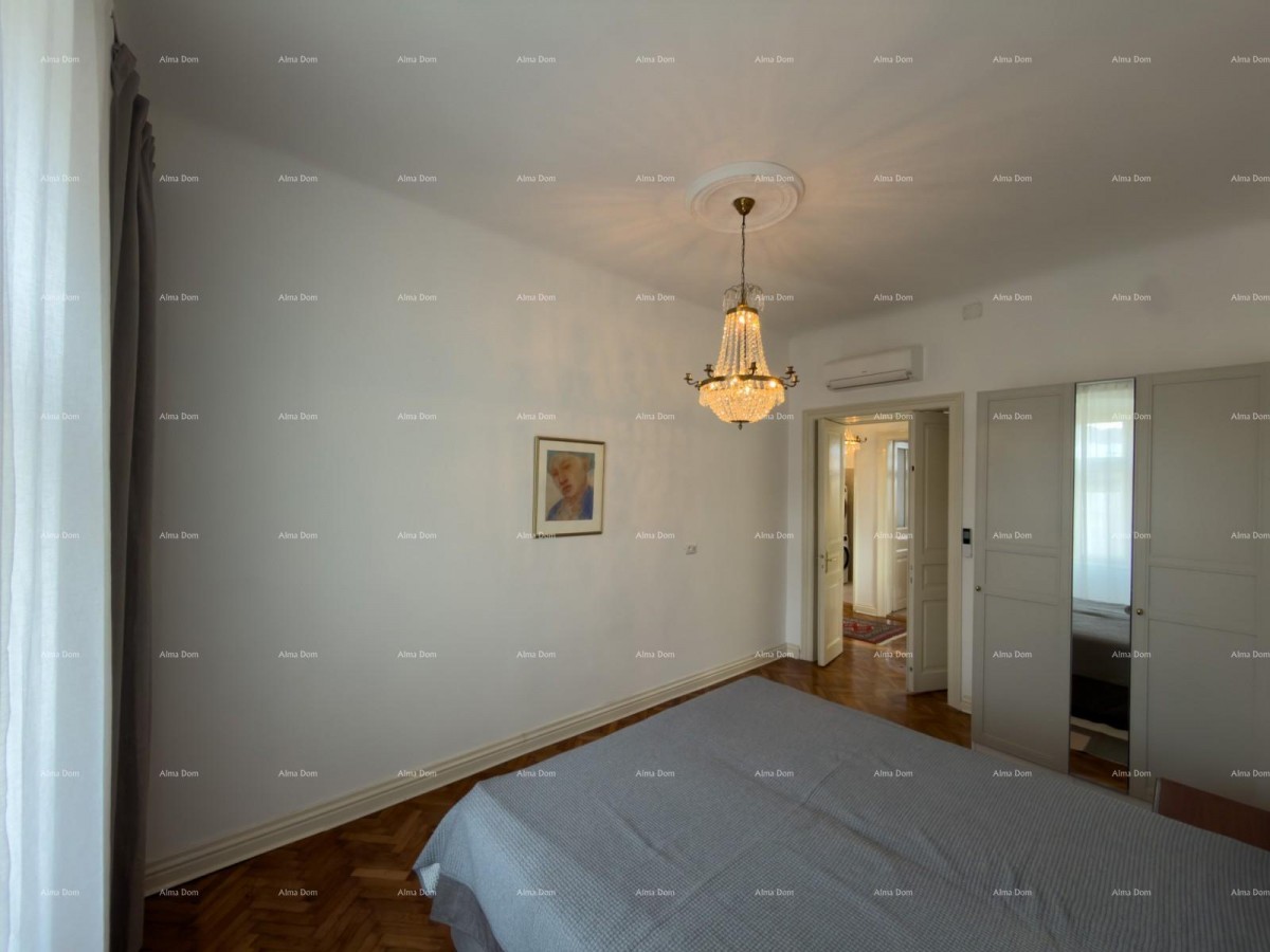 Renovirani stan u Centru Pule! Par koraka od gradske tržnice. 22