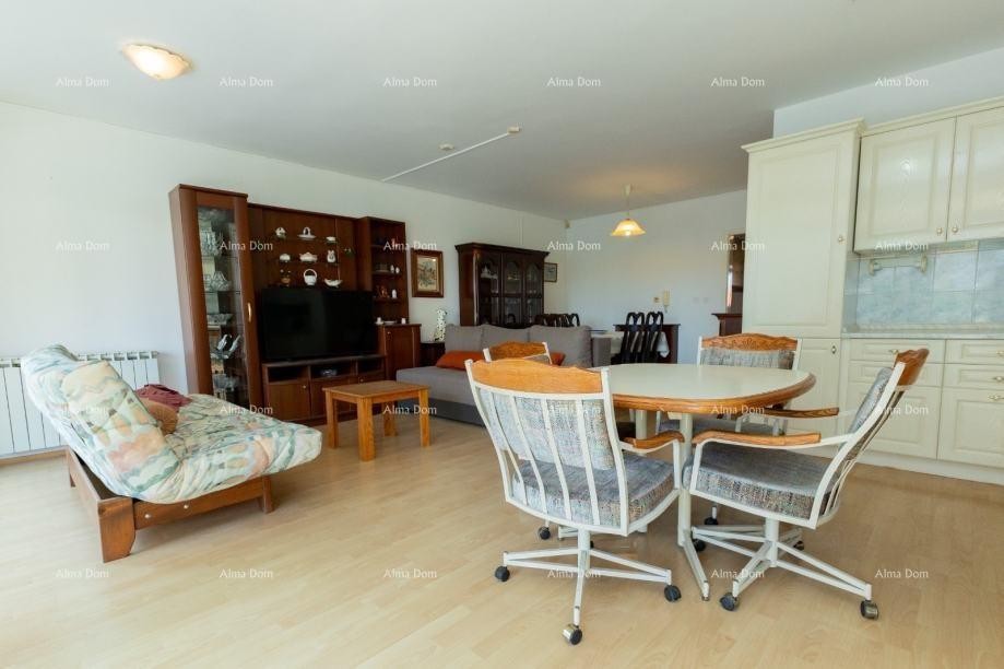 Prodaje se prostrani stan od 108 m² u  Puli. VIDIKOVAC. 4