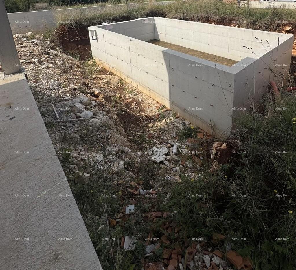 For sale: single-story house with a pool - currently in rough construction phase, Sveti Petar u Šumi - near Pazin! 12