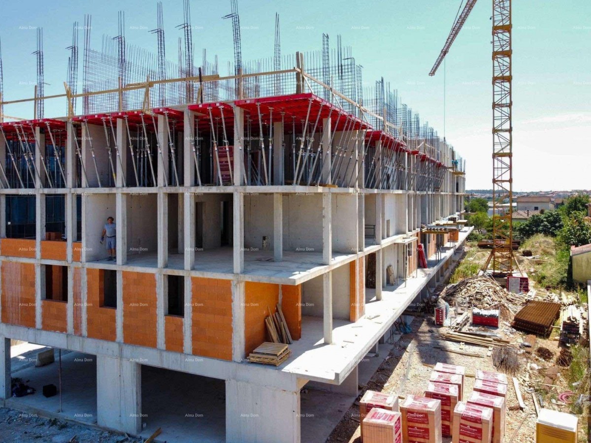 Reserved!!!! Pula! Multi-family, modern building with elevator, near the center. S25 12