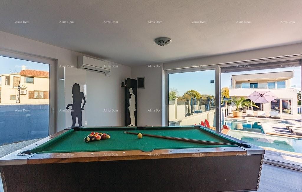 Beautiful villa for sale, Šišan! 18