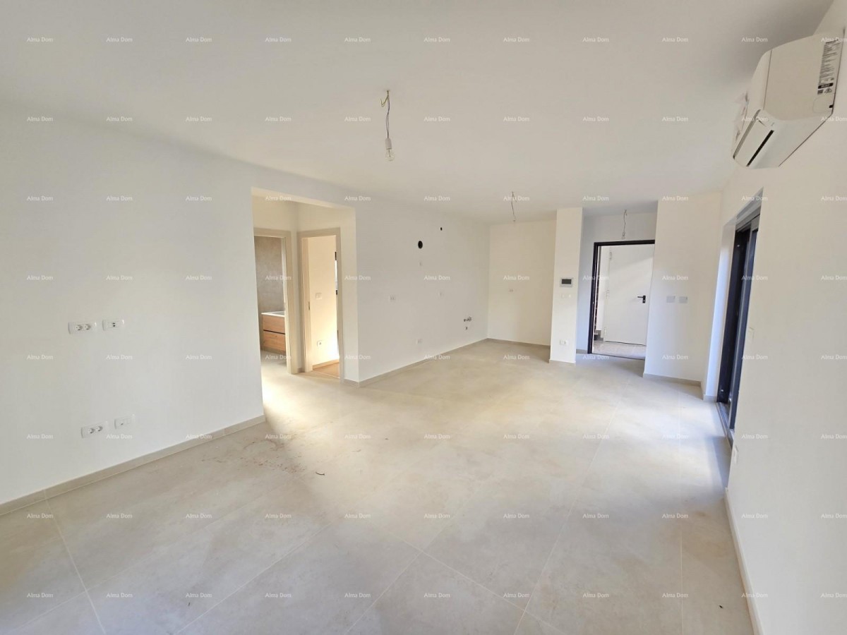 Двухкомнатная квартира с садом недалеко от моря. МЕДУЛИН. 4