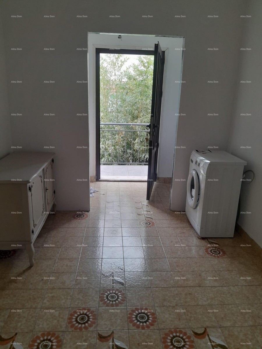 For Sale – 1st Floor of a House with Garden and Parking 3