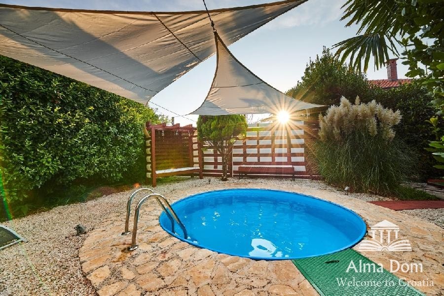 Hiša, blizu mesta Umag. 37