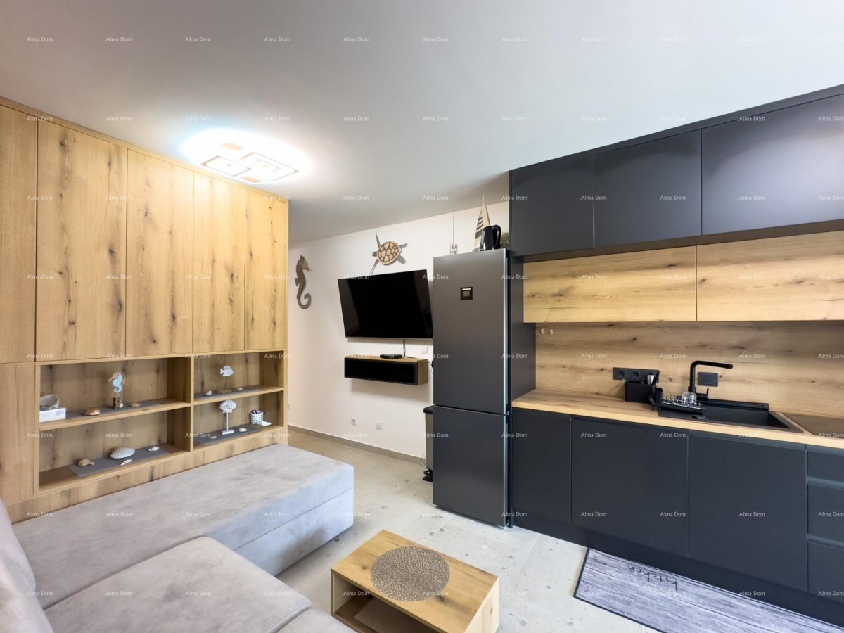 Vendiamo un appartamento completamente ristrutturato a Duga Uvala! 11