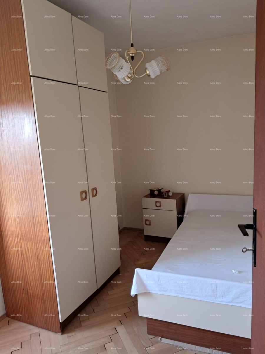 Buje! Hiša na treh etažah v centru 13