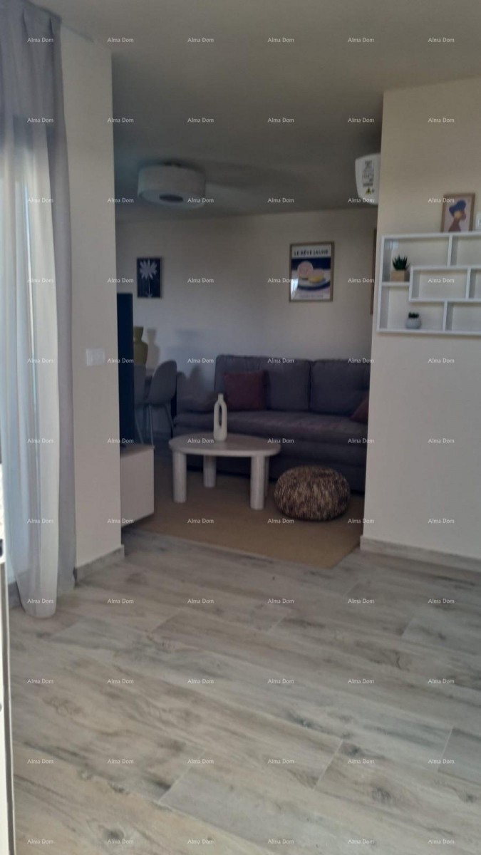 Moderan apartman u bloku E s parkirnim mjestom i spremištem, u blizini Umaga! 12