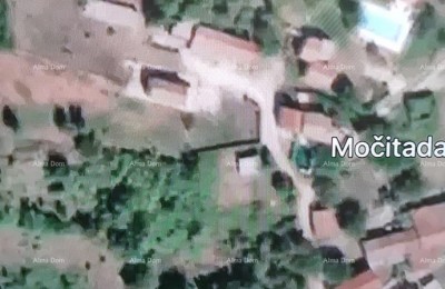 Zazidljivo zemljišče v Močitadu, Motovun