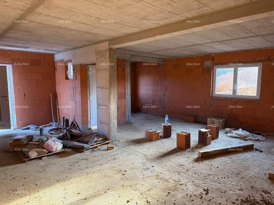 Casa in fase di roh-bau con ampio giardino – Cerovlje 9