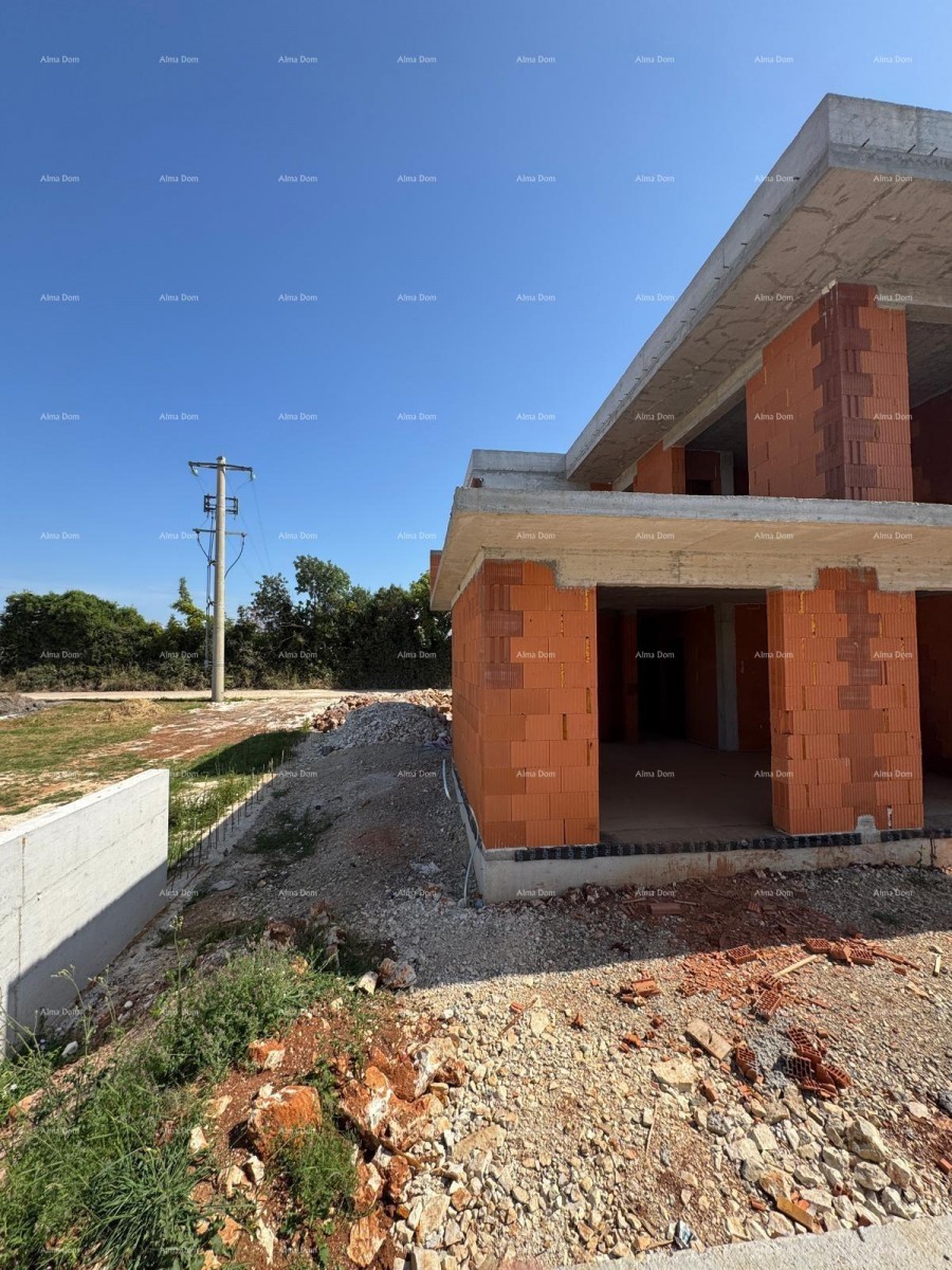 Prodaja duplex kuće s bazenom u širem dijelu grada Pule! 4