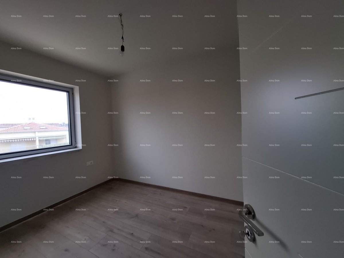 Apartments for sale in a new business-residential project, Poreč, C302-building C 14