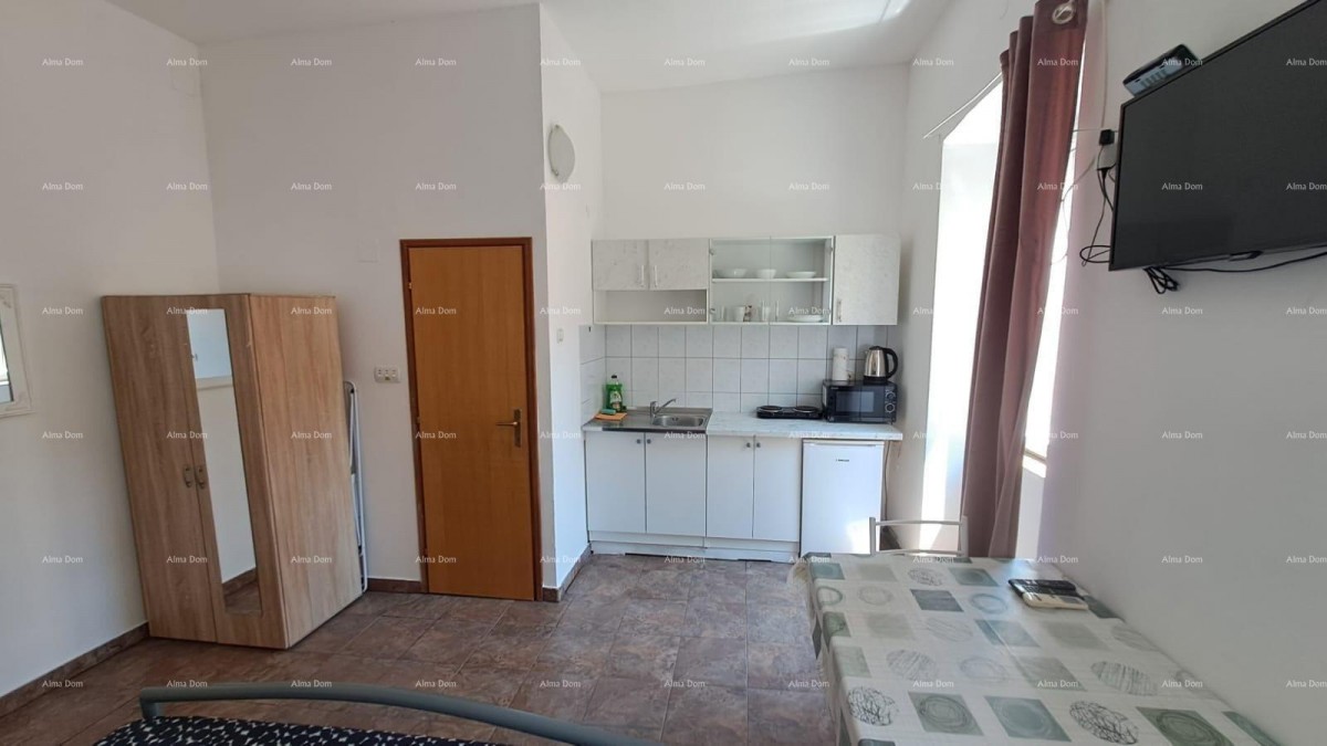 Pula, centro storico – 90,30 m² | 4 appartamenti studio arredati | Vista sulle Porte d'Oro | Attività turistica avviata 17