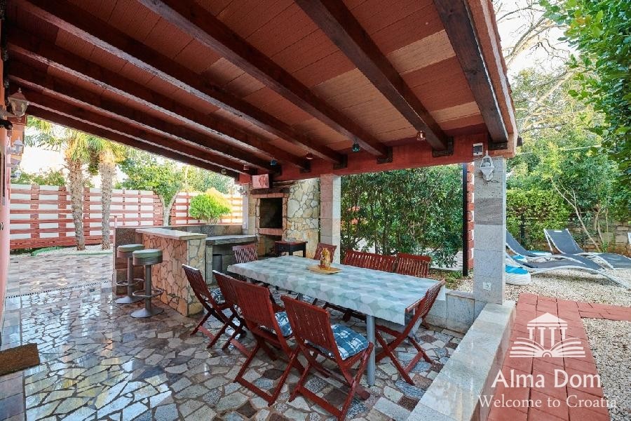 Hiša, blizu mesta Umag. 43