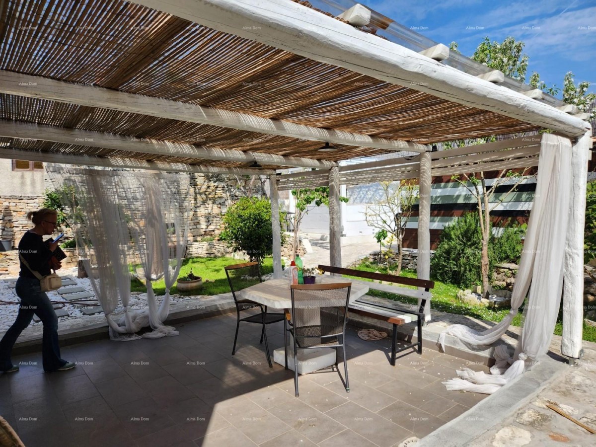 Pola, Galižana. Ristrutturate, 7