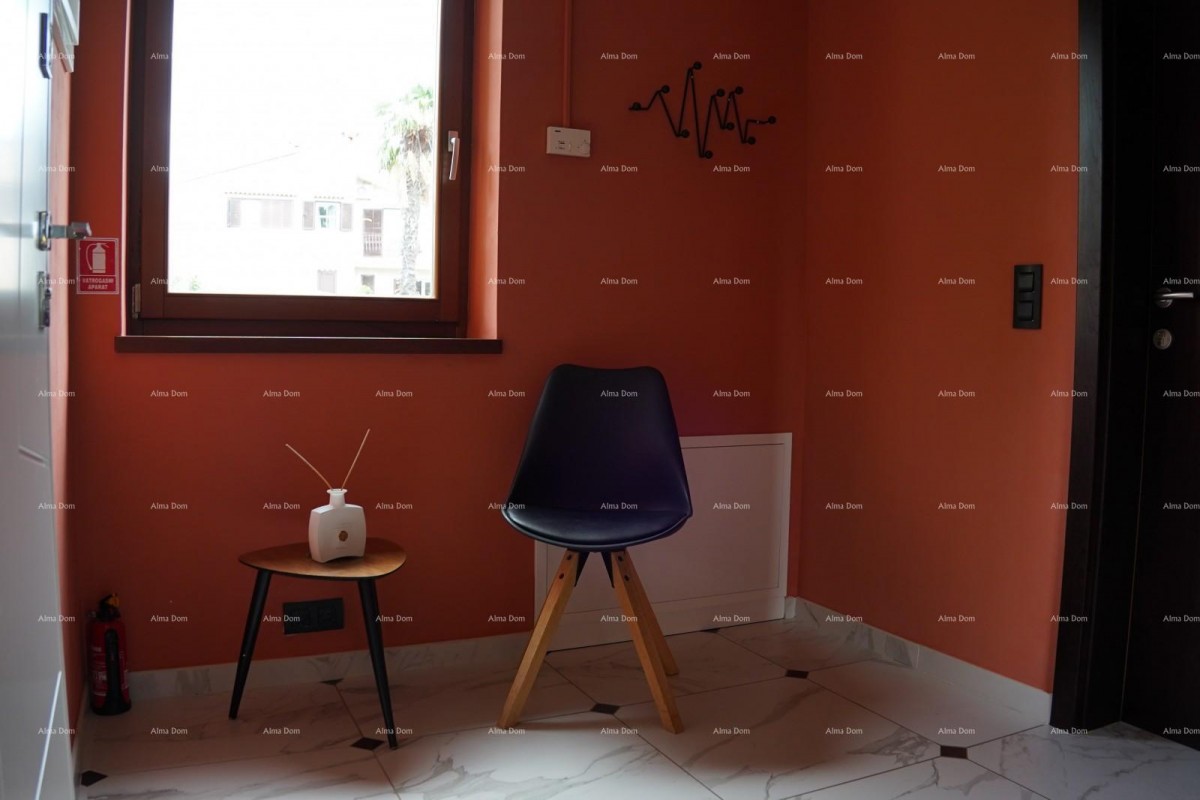 Rovinj. Stanovanje v prvem nadstropju hiše 3