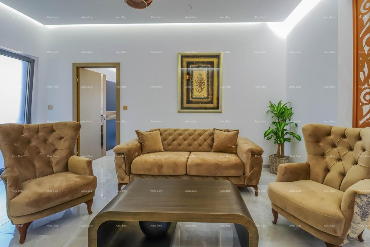 Пула - Лоборика. Новый отдельно стоящий дом с бассейном. 24