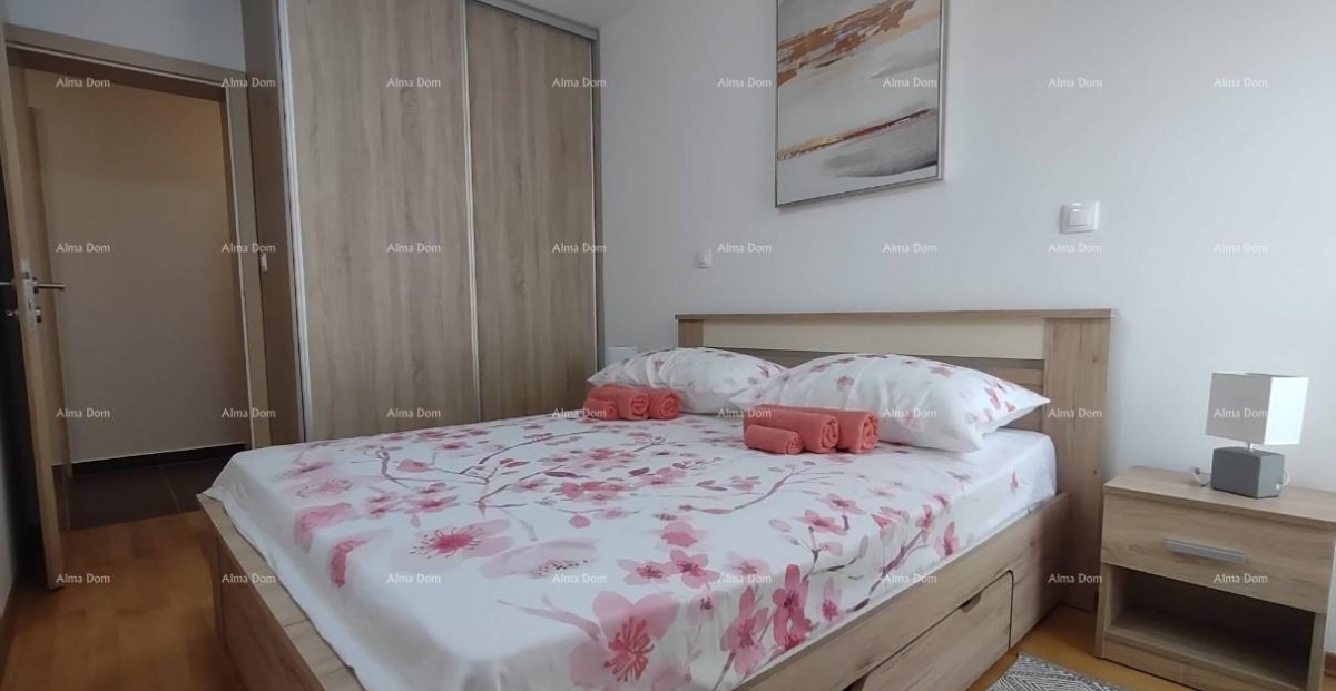 Pula, Veruda – Stan s  terasom i parkingom. 10