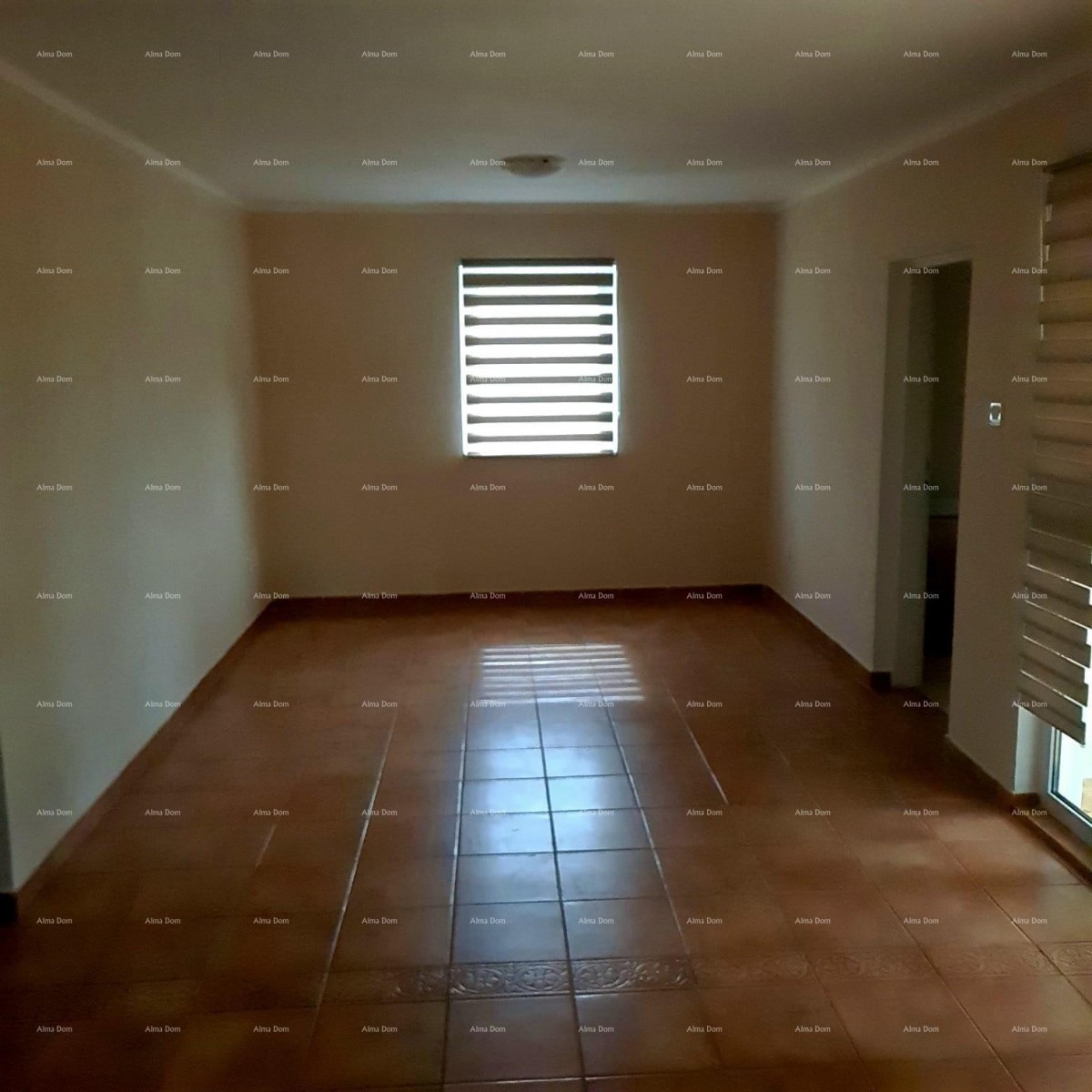 Продажа отдельно стоящего дома, Марчана 24