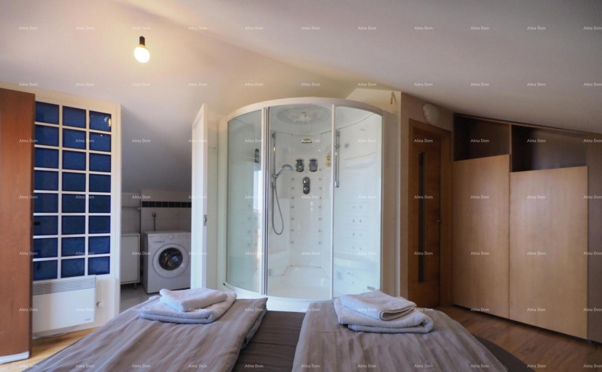 Funtana, Vendesi casa in pietra con vista mare 7