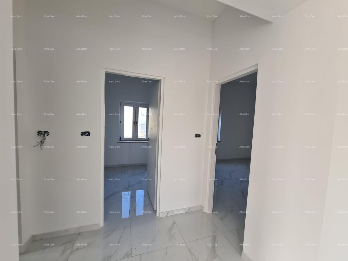 Пореч – просторная квартира на первом этаже с двором 10