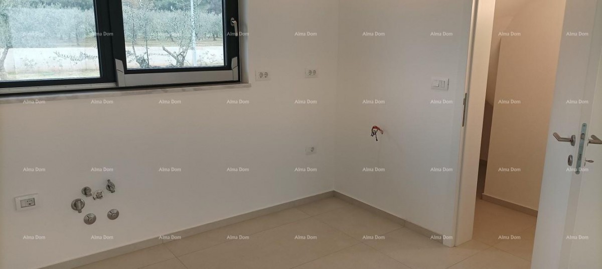 Moderní rekreační vila v uzavřeném komplexu s vilami na pobřeží moře. 11