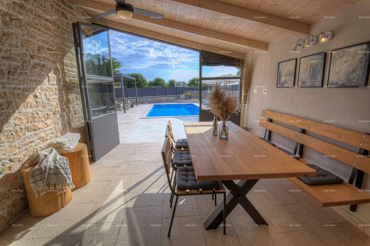 Vendiamo una bella casa in un villaggio idilliaco, nel cuore dell'Istria. 2