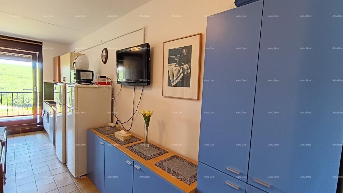 APPARTAMENTO ARREDATO CON BALCONE VICINO AL MARE – PAVIĆINI, DUGA UVALA 5