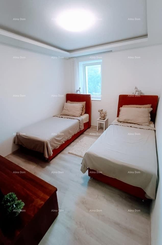 Prodamo družinsko hišo, Valtura 4