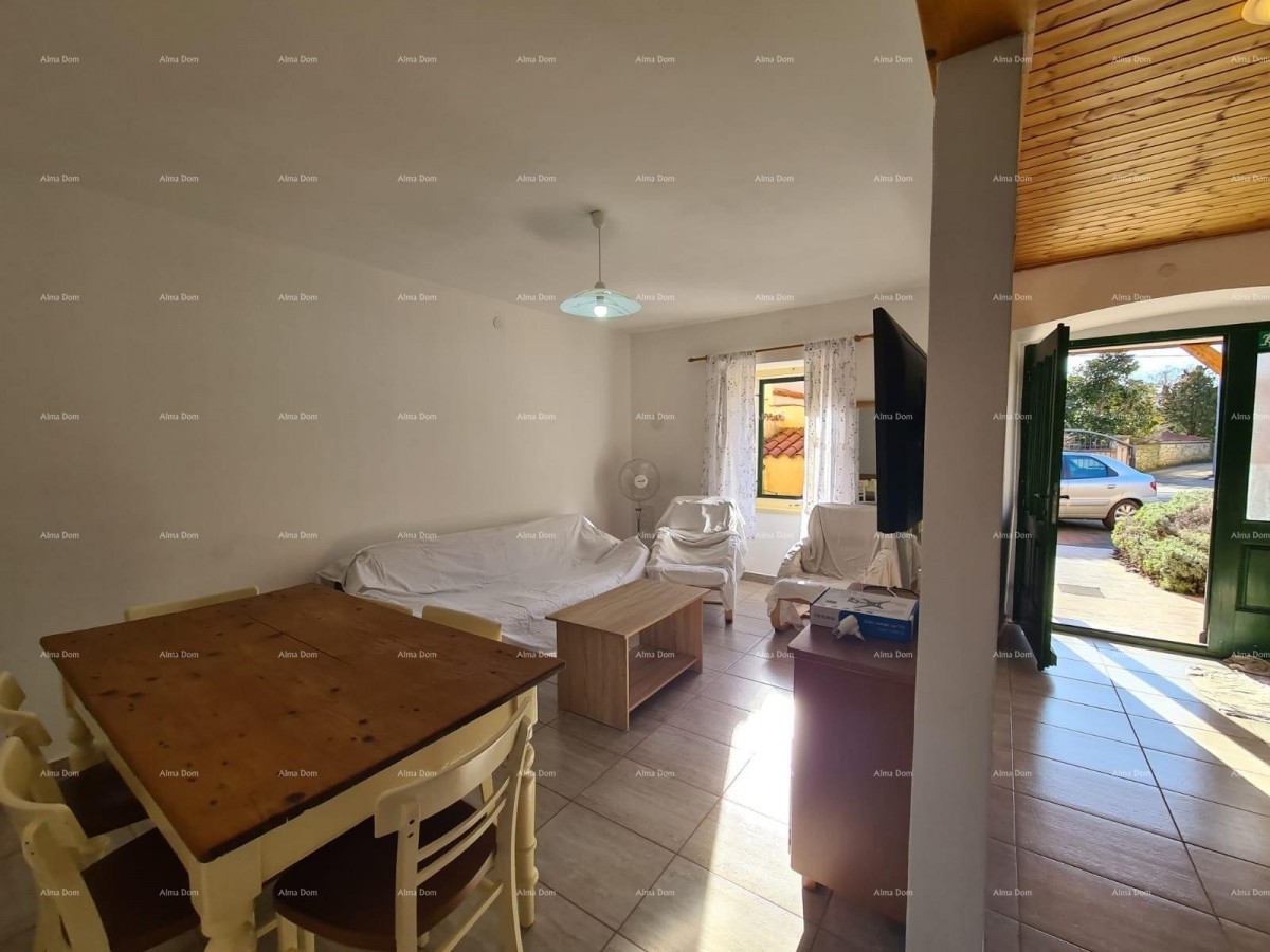 Sale! Two renovated Istrian houses in Marčana. 39