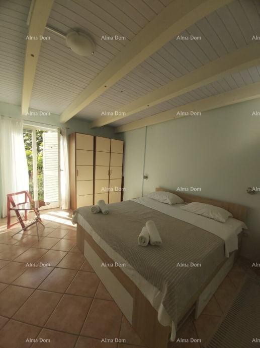 ПРЕЛЕПА КВАРТИРА – РОВИЊ | 80 м² | ОДЛИЧНА ЛОКАЦИЈА 6