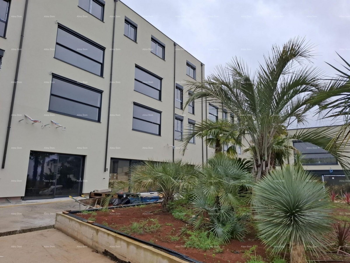 Apartments for sale in a new business-residential project, Poreč, C302-building C 25