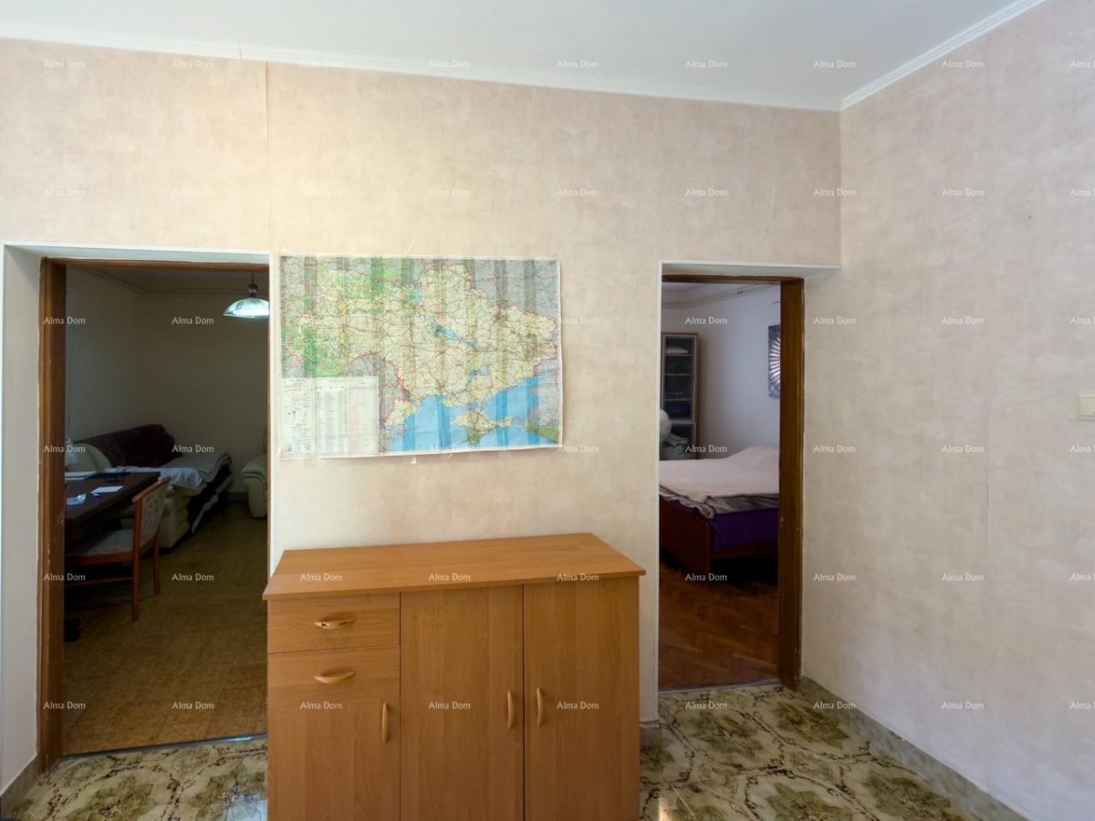 Ližnjan, renovated and fully furnished house with a garage and a cellar 37