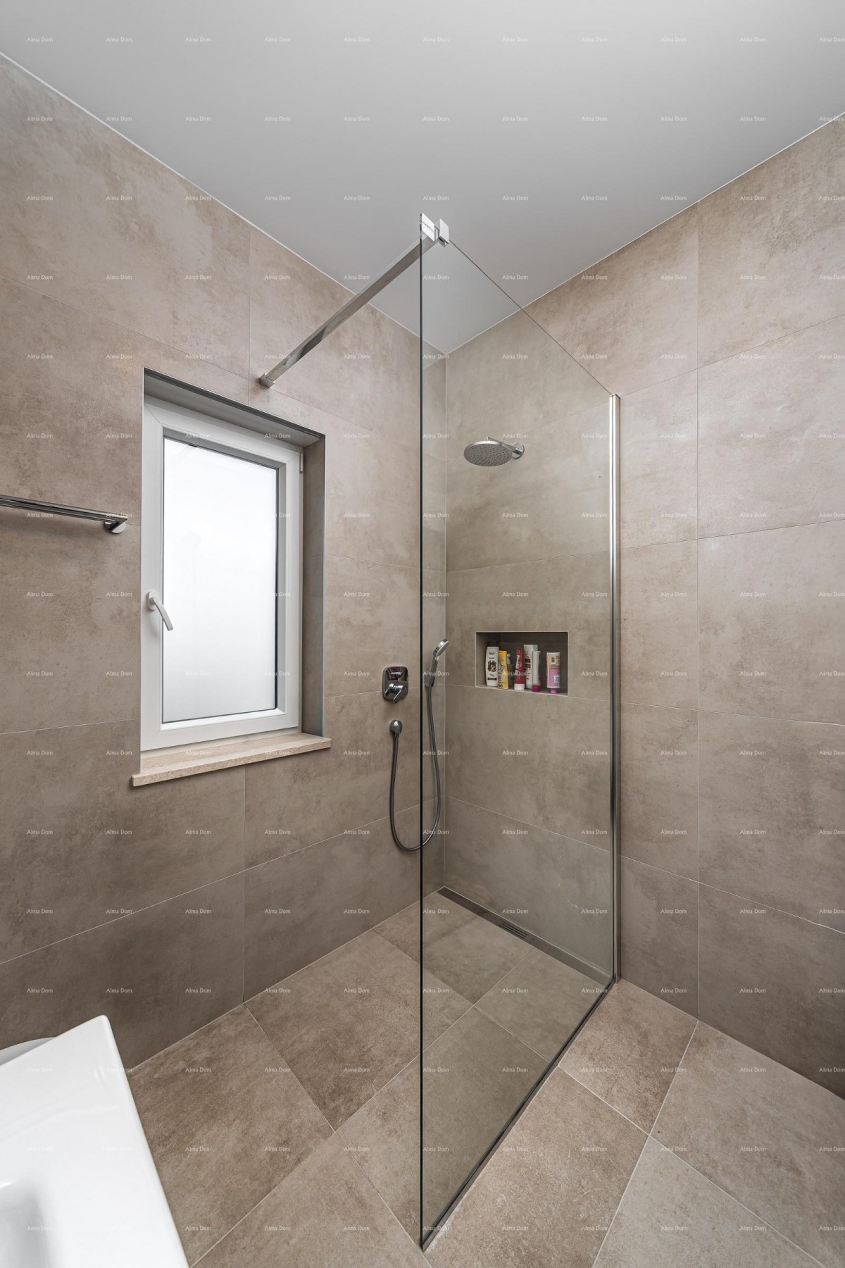 Vendita - villa nuova, moderna ed esclusiva con piscina, Volme, Pula! 23