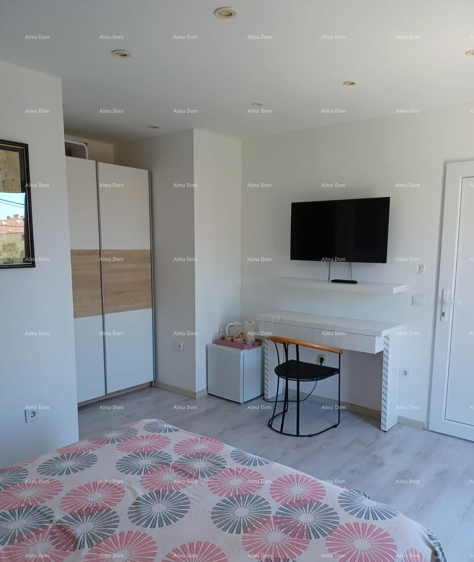 Prodaje se lijepa kuća, blizu mora u Umagu 16