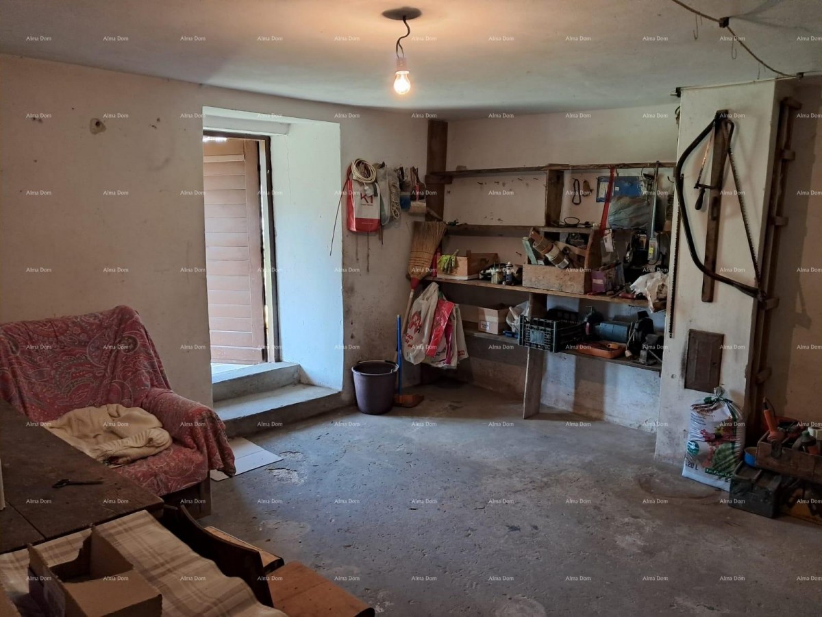 Buje! Hiša na treh etažah v centru 18