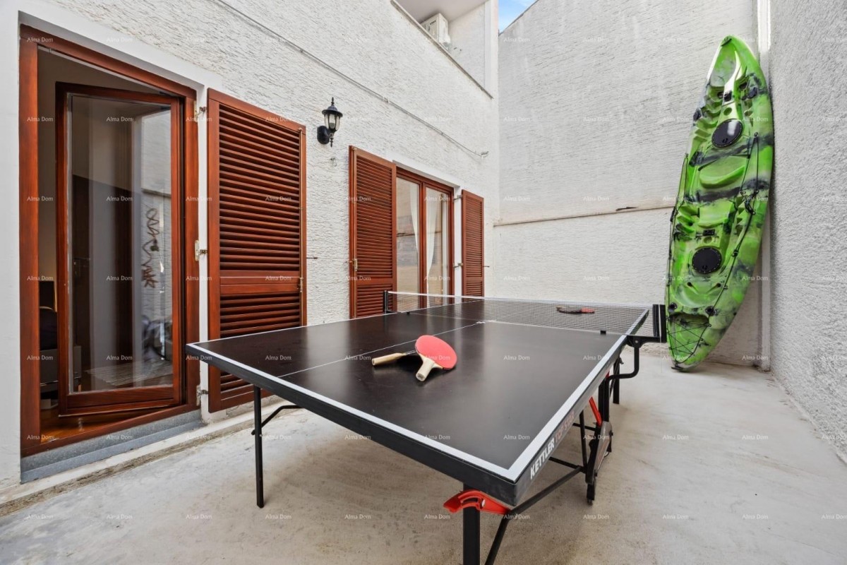 Prodamo stanovanje na odlični lokaciji, Pula! Veruda Porat 17