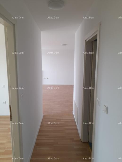 Top posizione! Vendita di un appartamento nelle immediate vicinanze del centro città, Pola! 3