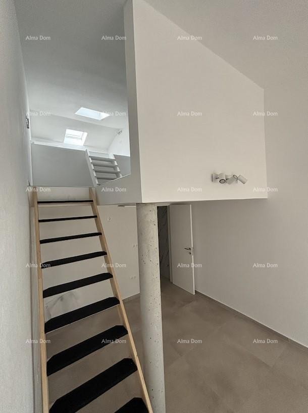 УМАГ – Дом с бассейном и тремя отдельными апартаментами 25