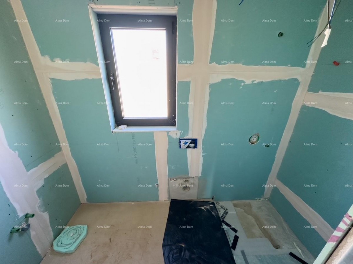 Prodajemo stan na drugom katu male zgrade!  Štinjan. 22