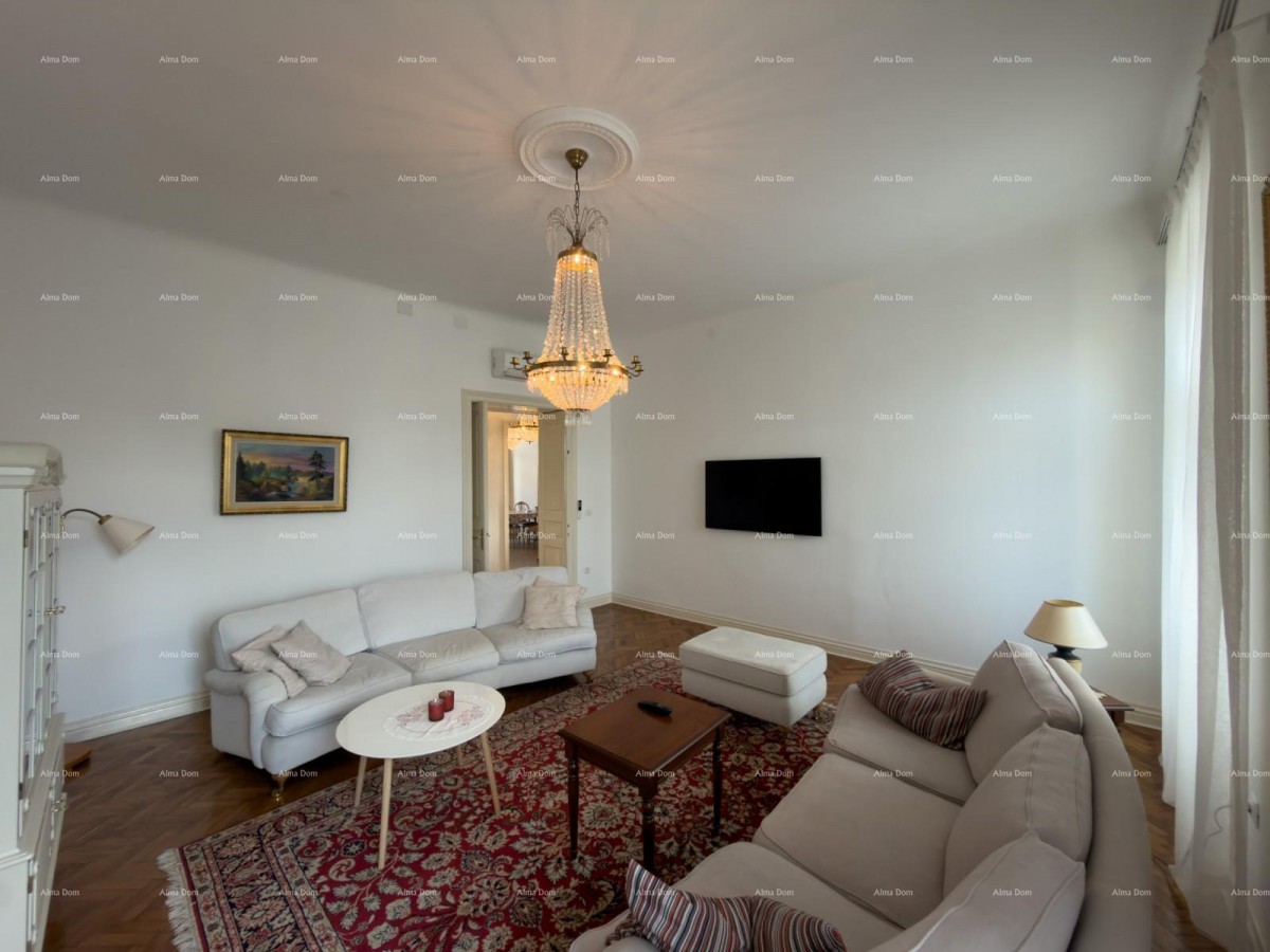 Ristrutturato appartamento nel centro di Pola! 6